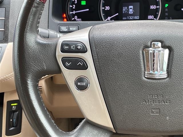Toyota CROWN 2011 8092181-8