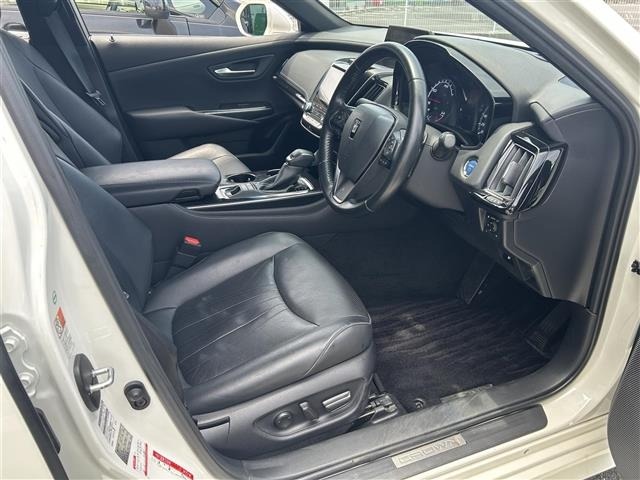 Toyota CROWN 2018 8092209-20