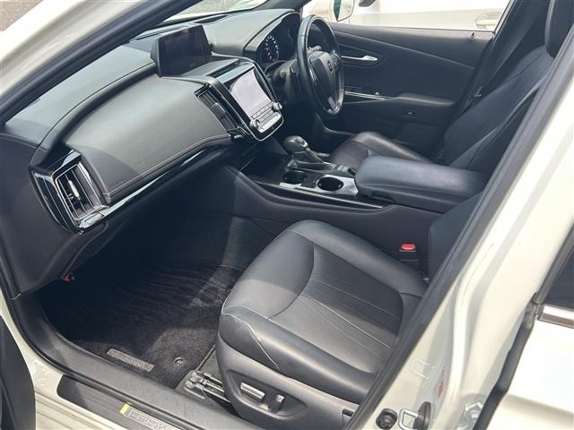 Toyota CROWN 2018 8092209-6