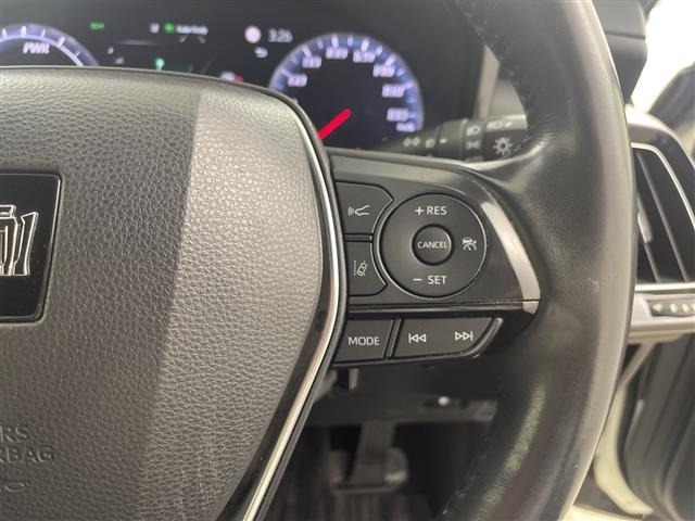 Toyota CROWN 2020 8092228-3