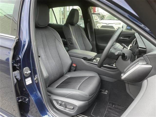 Toyota CROWN 2022 8092247-10