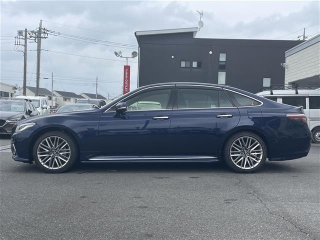Toyota CROWN 2022 8092247-2