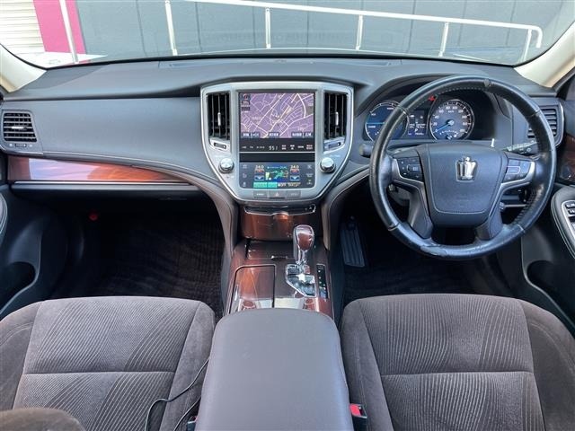 Toyota CROWN 2013 8092331-14
