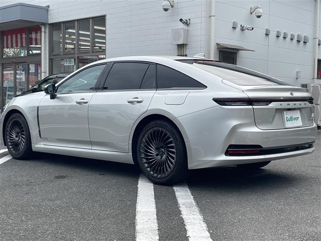 Toyota CROWN 2026 8092356-13