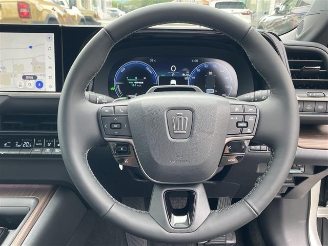 Toyota CROWN 2026 8092356-20