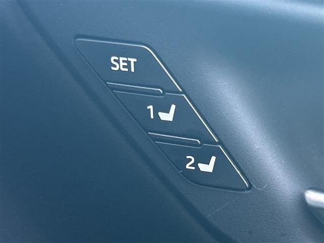 Toyota CROWN 2021 8092459-2