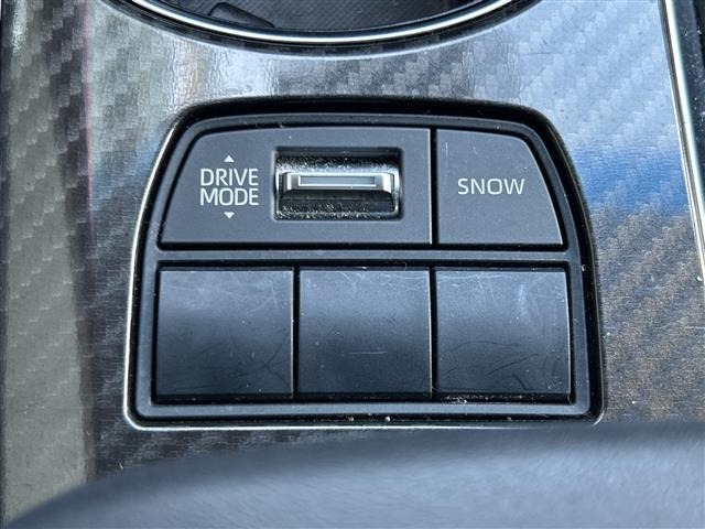 Toyota CROWN 2021 8092459-3