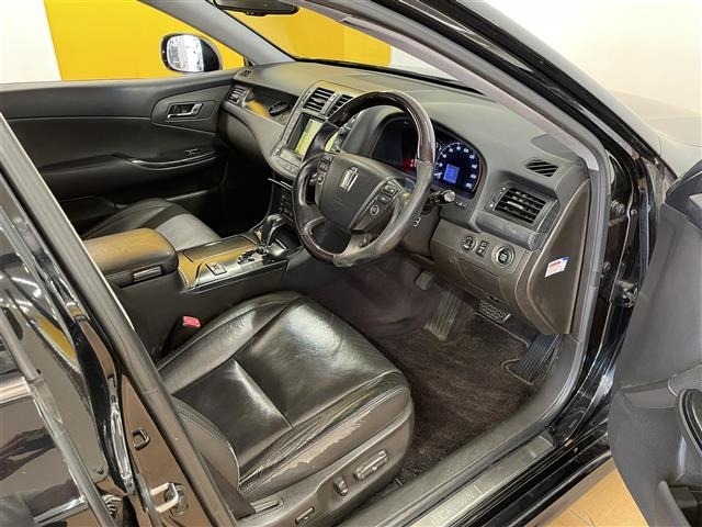 Toyota CROWN 2010 8092460-15