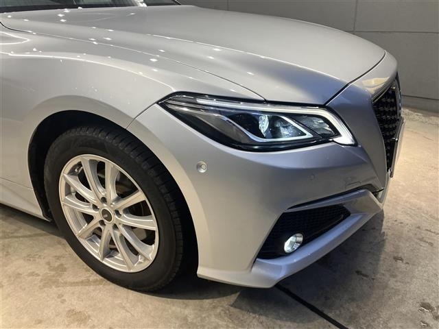 Toyota CROWN 2018 8092476-17