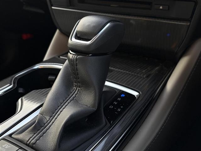 Toyota CROWN 2021 8092479-1