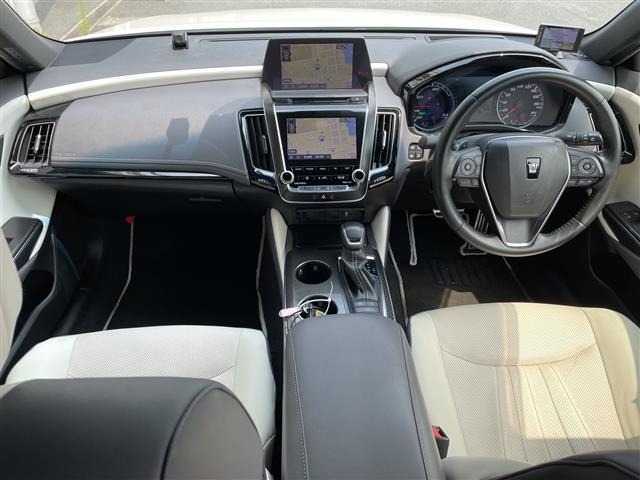 Toyota CROWN 2019 8092486-15