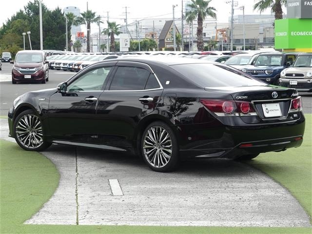 Toyota CROWN 2017 8092487-1
