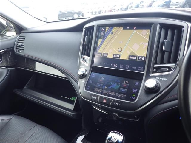 Toyota CROWN 2017 8092487-6