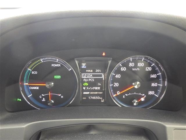 Toyota CROWN 2017 8092487-9