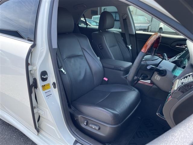 Toyota CROWN 2012 8092501-22