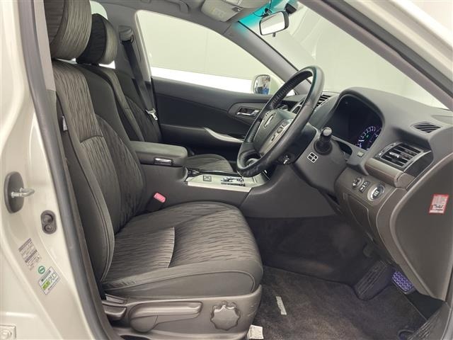Toyota CROWN 2010 8092528-6