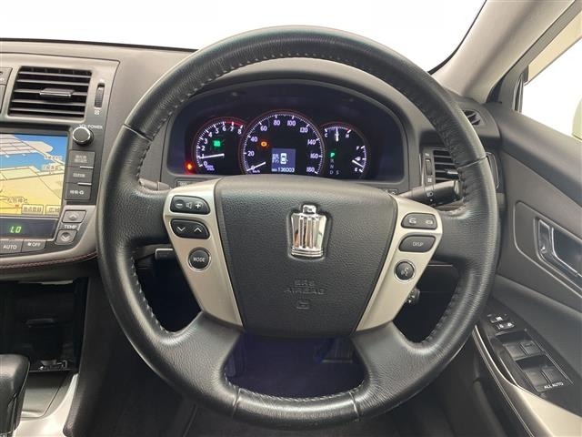 Toyota CROWN 2010 8092528-9