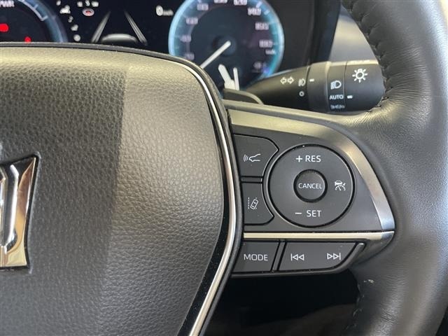 Toyota CROWN 2022 8092538-12