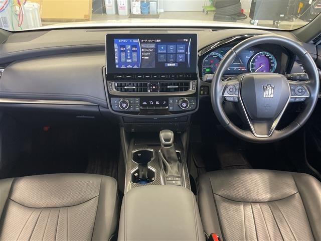 Toyota CROWN 2022 8092538-14