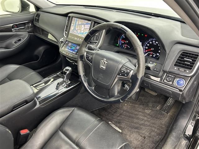 Toyota CROWN 2014 8092545-6