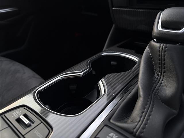 Toyota CROWN 2021 8092546-2