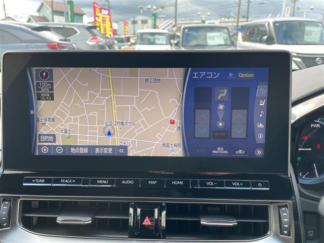 Toyota CROWN 2022 8092553-17