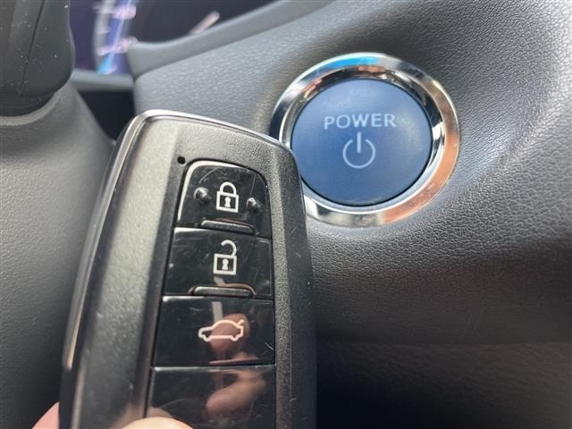 Toyota CROWN 2022 8092553-3