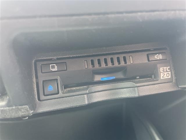 Toyota CROWN 2022 8092553-9