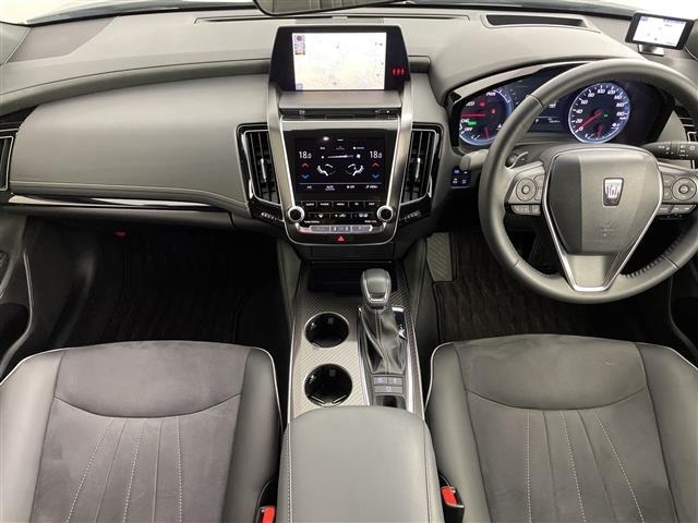 Toyota CROWN 2019 8092561-14