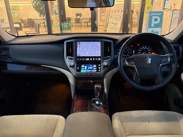 Toyota CROWN 2013 8092582-15