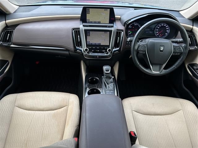 Toyota CROWN 2018 8092590-14