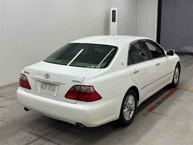 Toyota CROWN 2006 8092626-5