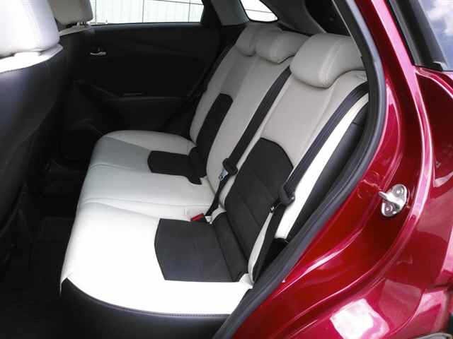 Mazda CX-3 2016 8102001-9