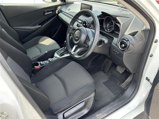 Mazda DEMIO 2017 8094529-6