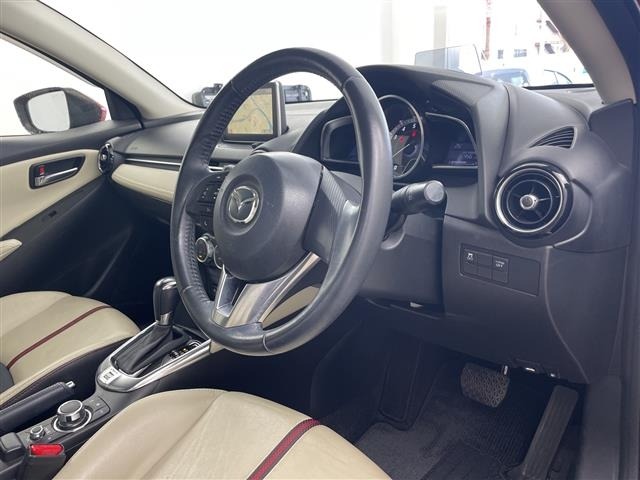 Mazda DEMIO 2016 8094541-1