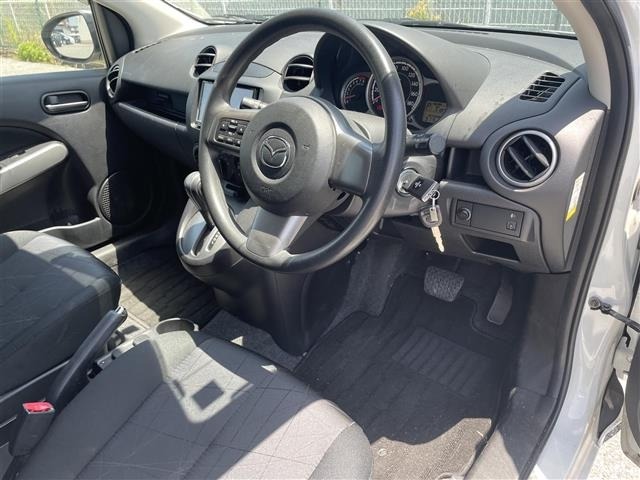 Mazda DEMIO 2013 8094545-1