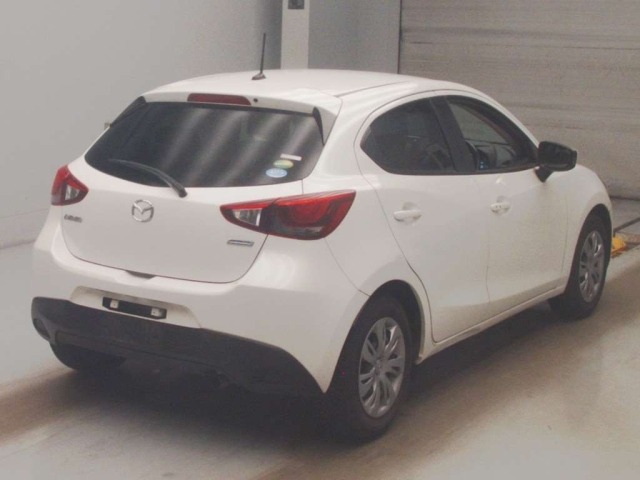 Mazda DEMIO 2016 8094695-1