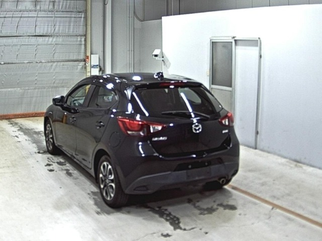 Mazda DEMIO 2016 8094843-1