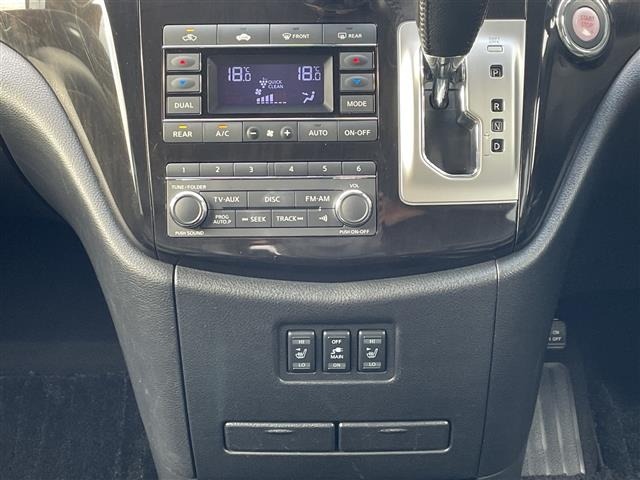 Nissan ELGRAND 2014 8095405-18