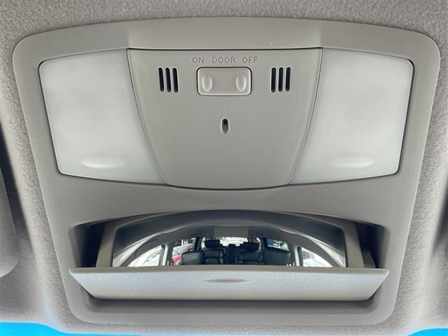Nissan ELGRAND 2014 8095405-22