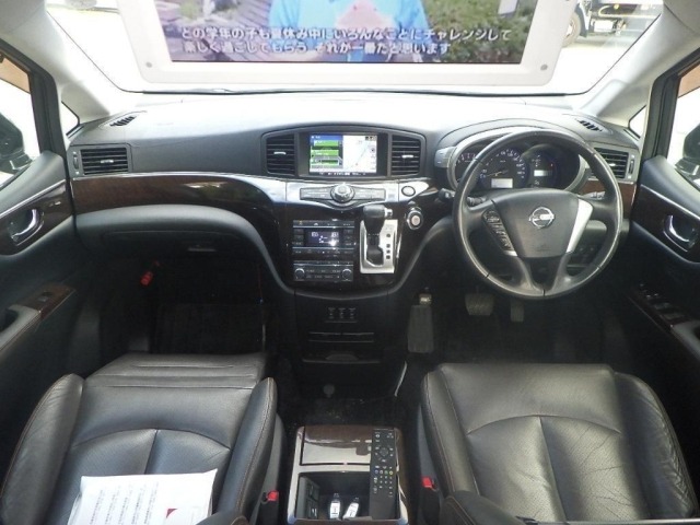 Nissan ELGRAND 2010 8095450-3