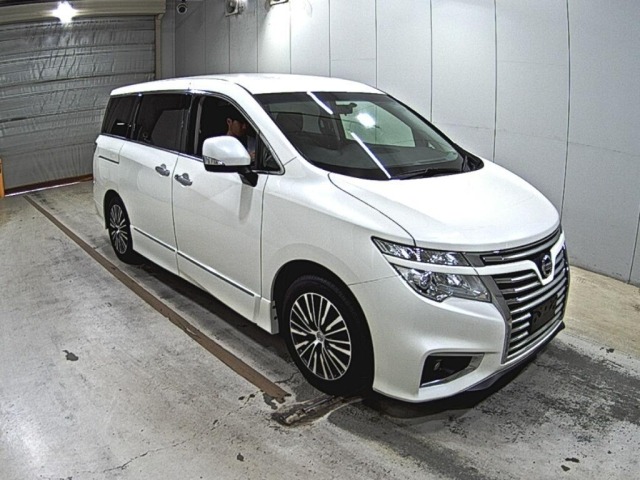 Nissan ELGRAND 2017 8095461-0
