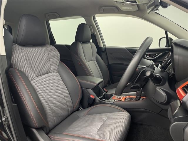 Subaru FORESTER 2018 8099647-9