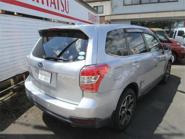 Subaru FORESTER 2015 8100034-11