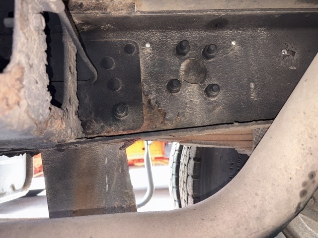 Isuzu FORWARD 1995 8104815-17