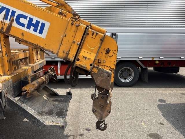Isuzu FORWARD 1995 8104815-19