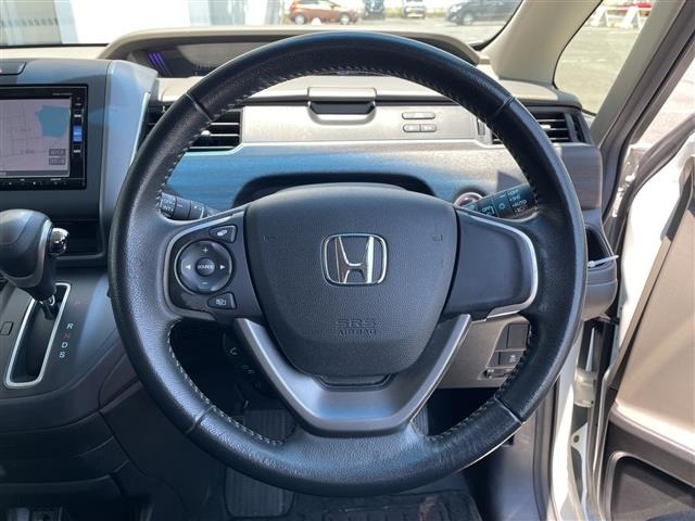 Honda FREED 2017 8096872-3