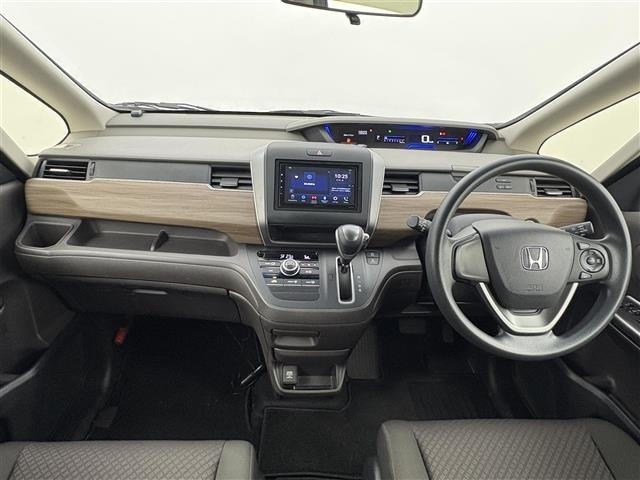 Honda FREED 2021 8096897-15