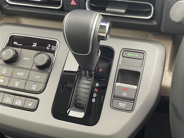 Honda FREED 2026 8097092-9