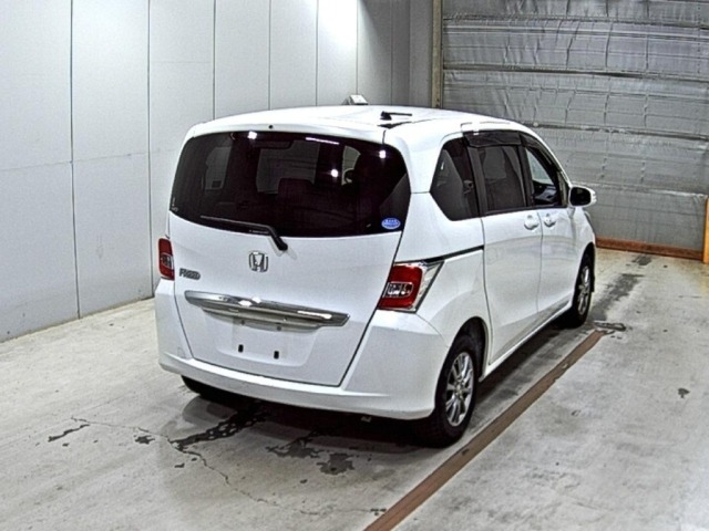 Honda FREED 2015 8097352-5